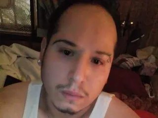 Offline Briefsguy on Streamate