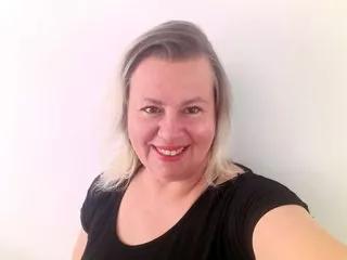bustyNANCY71 on Streamate 