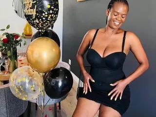 ChocBustyBoobsx on Streamate 