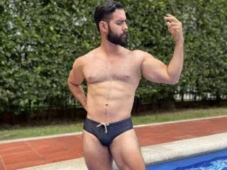 CoryDuucaan on Streamate 