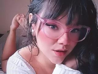 Dakota_Rouxxx on Streamate 
