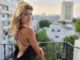 InnocentStella on Streamate 