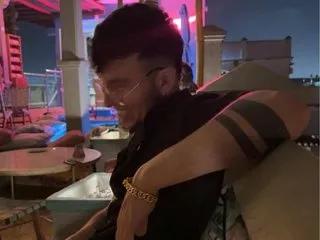kevinsantiag0 on Streamate