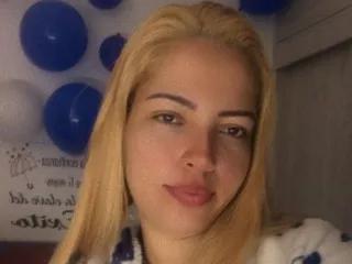 LAURAMARLYN33 on Streamate 