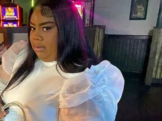 Offline Luxuryb on Streamate