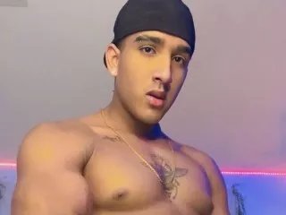 Offline MatthewNoszka on Streamate