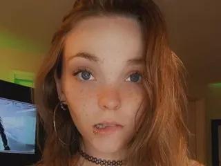 MrsCloverX on Streamate 