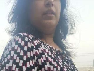 Sweetpreeti on Streamate 
