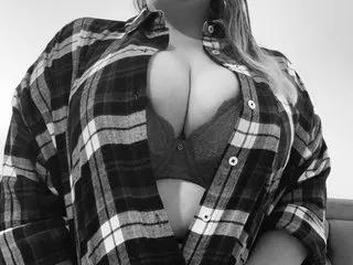 TrixxxyXo on Streamate 