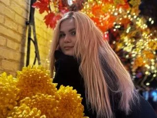 Offline VanillaSunshine on Streamate