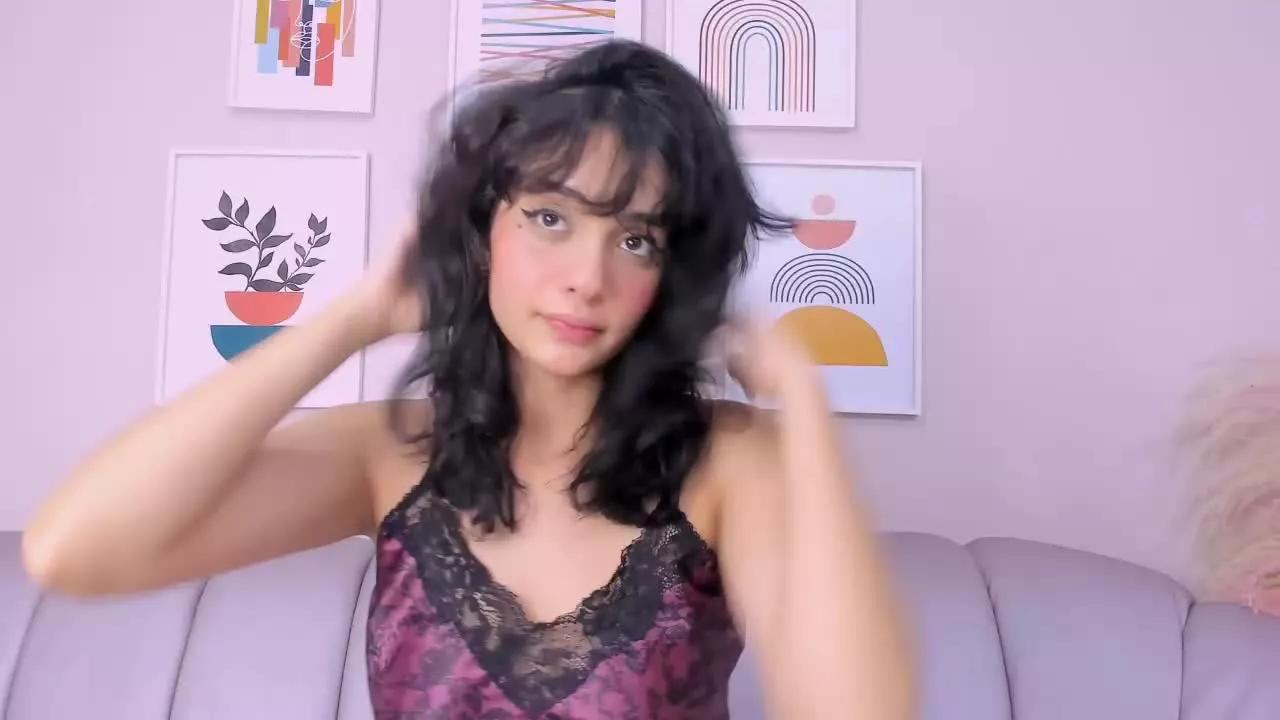 Amelia_Hills on Streamray 