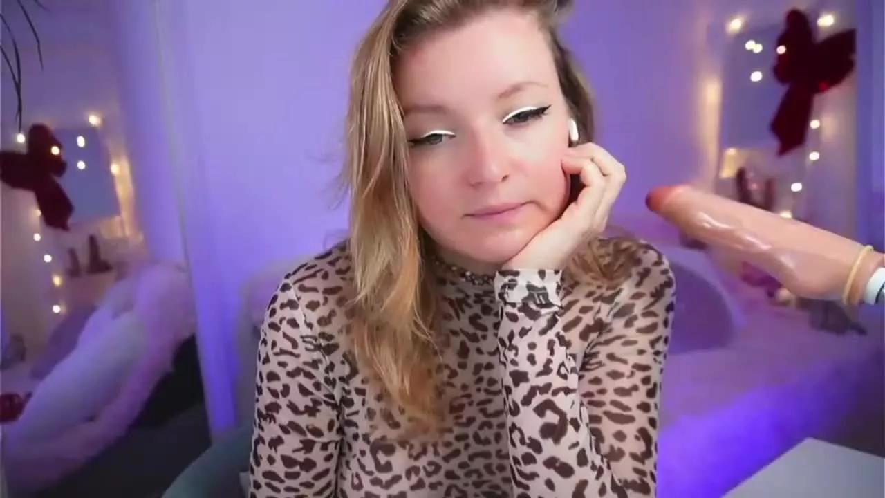 Ameliasweety69 on Streamray 
