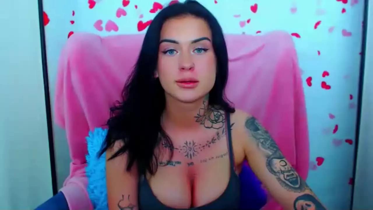 AmeliaTattoo on Streamray 