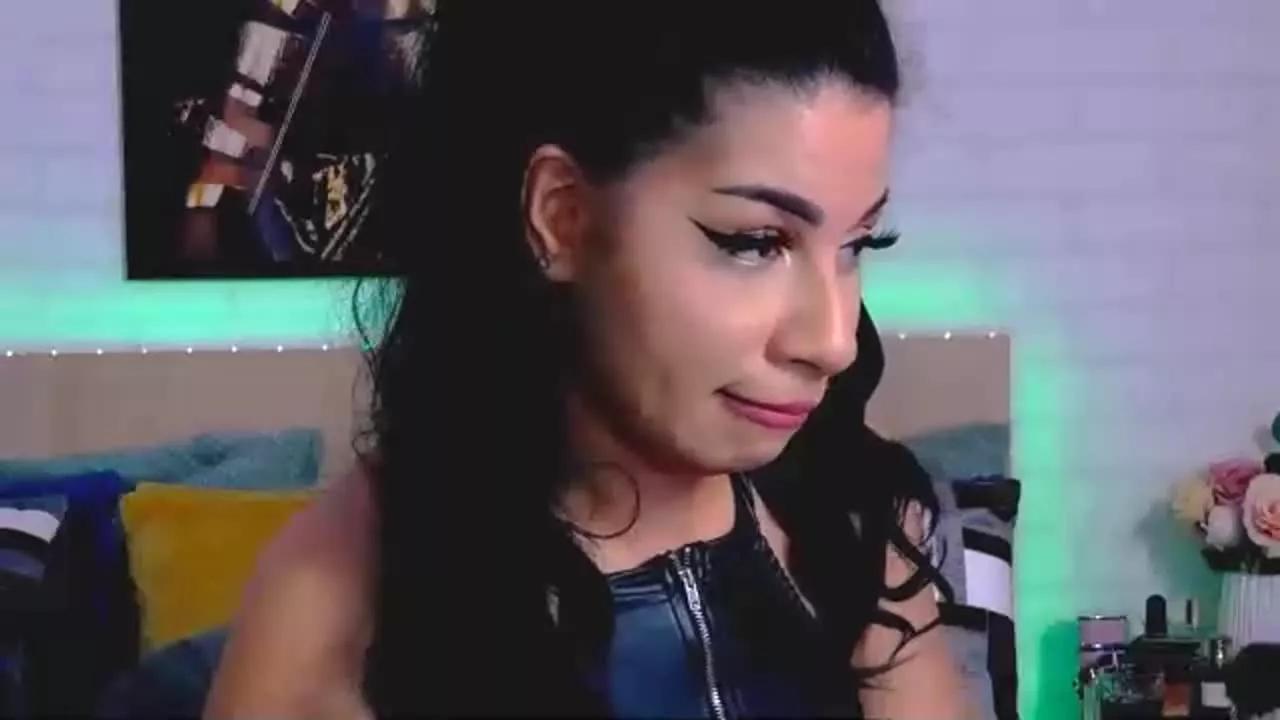 Cardi_Sin on Streamray 