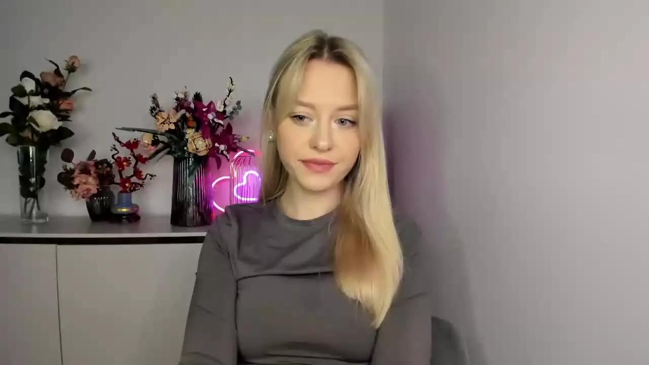 CindyUnique on Streamray 