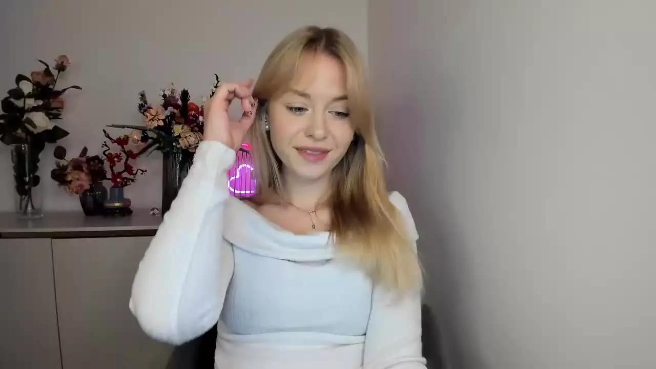 CindyUnique on Streamray 