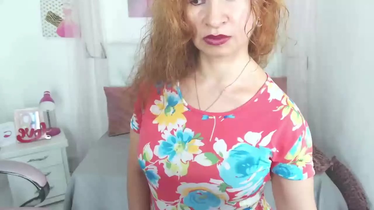 Offline Claudia_Rios on Streamray