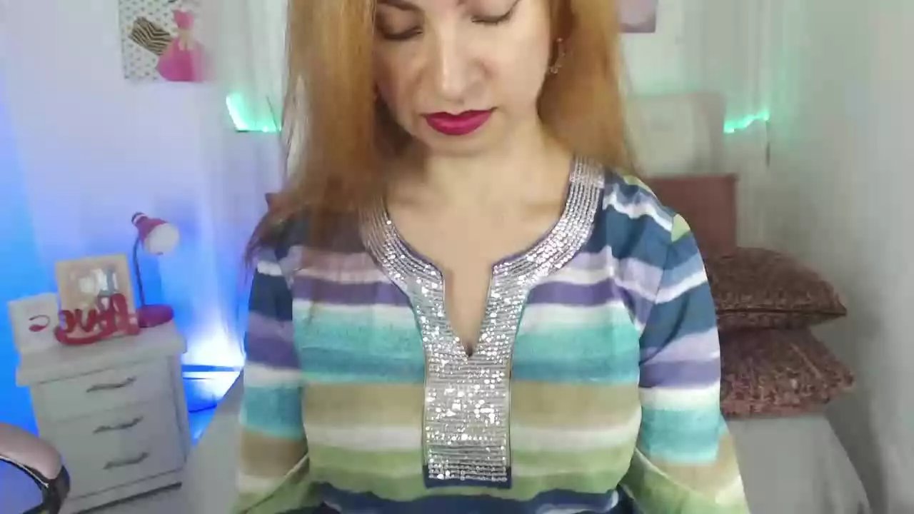 Offline Claudia_Rios on Streamray