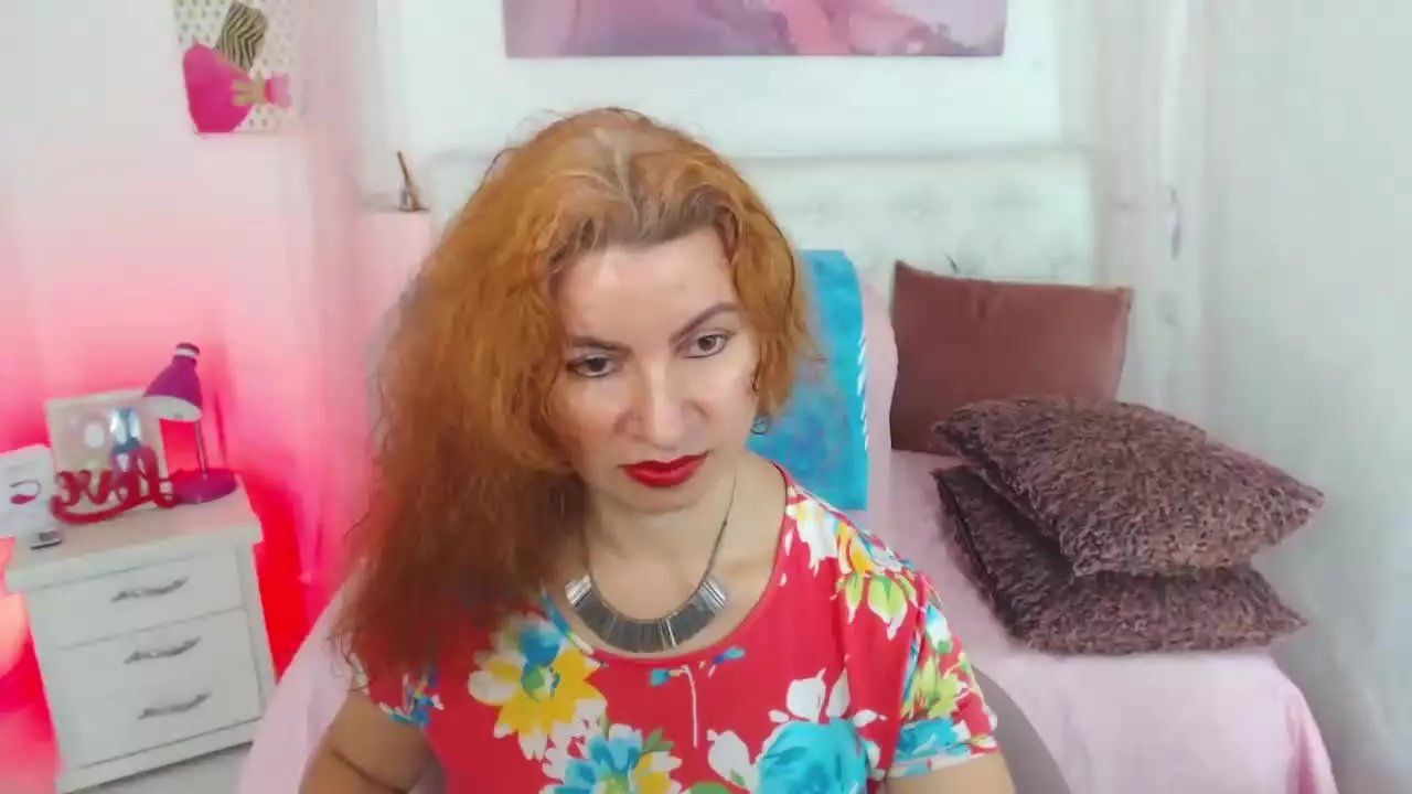 Offline Claudia_Rios on Streamray