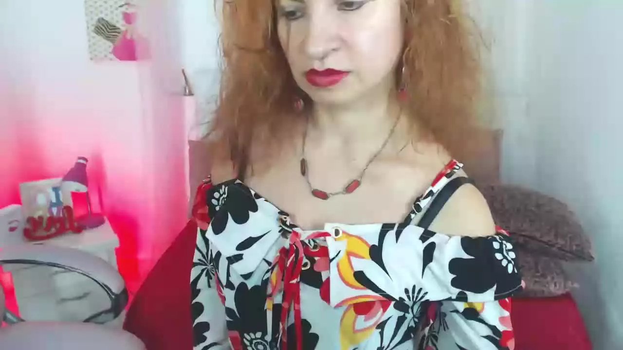 Offline Claudia_Rios on Streamray