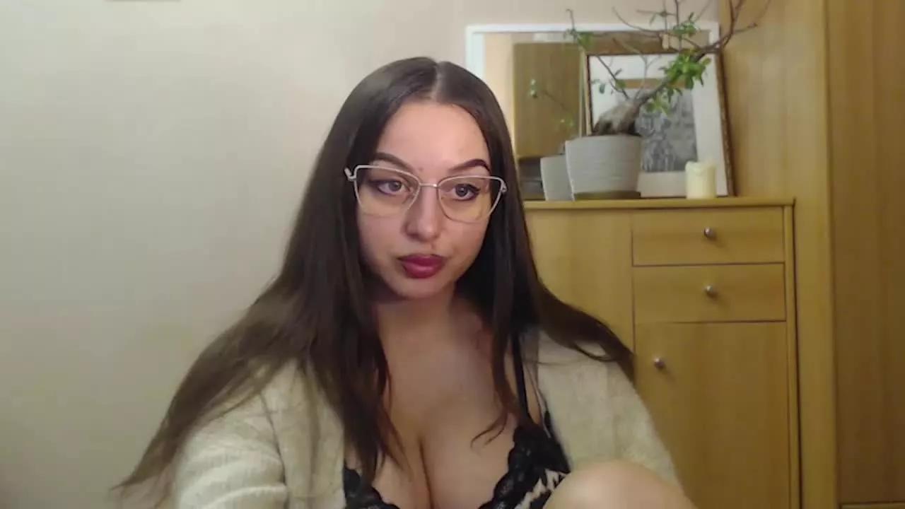 CourtneySugar on Streamray 