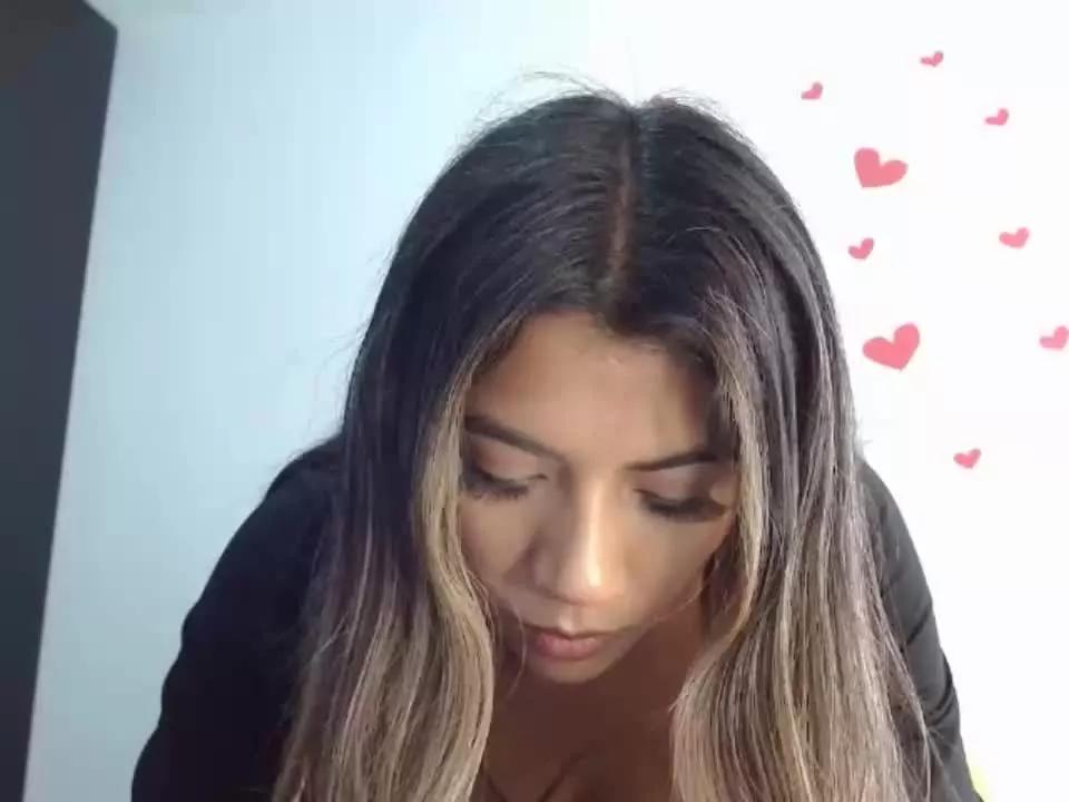 Eimy_Rouss on Streamray 