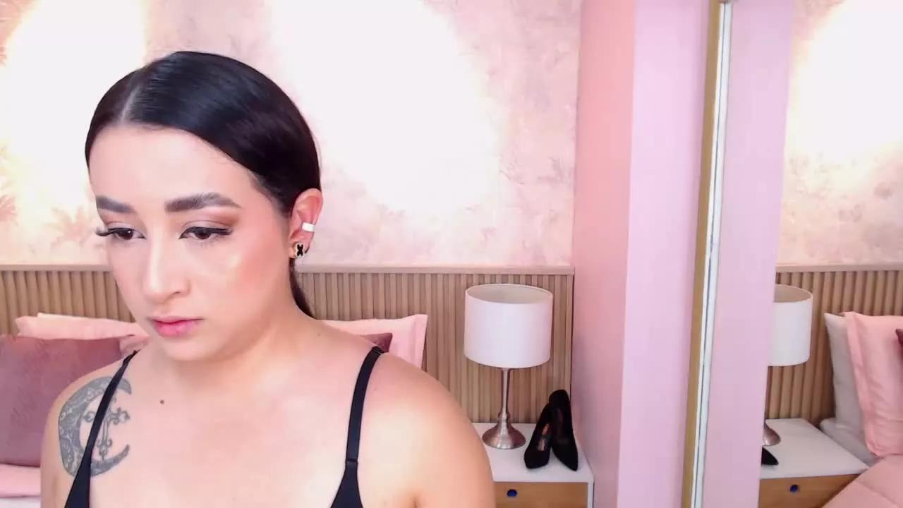 ElizabethClark1 on Streamray 