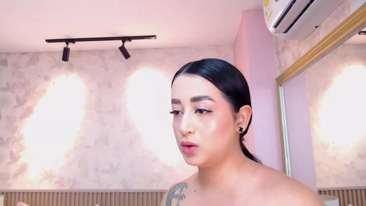 ElizabethClark1 on Streamray 