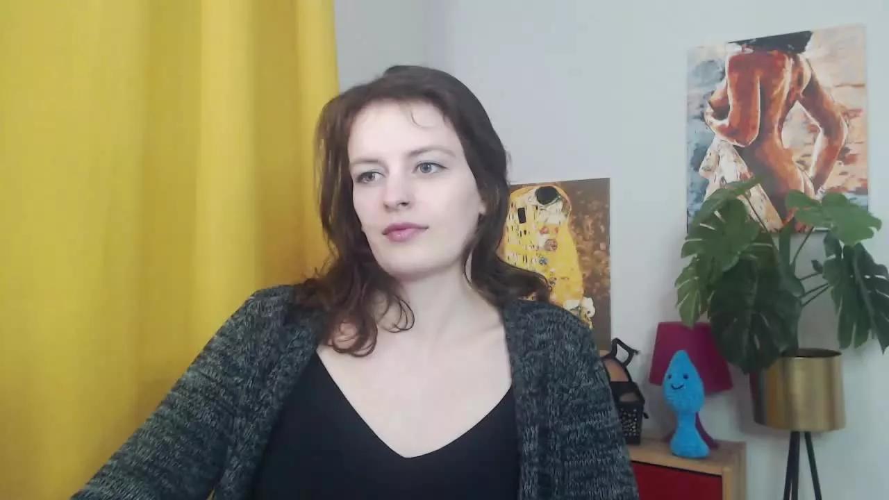 eroticNADINE on Streamray 