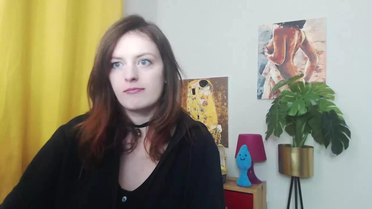 eroticNADINE on Streamray 