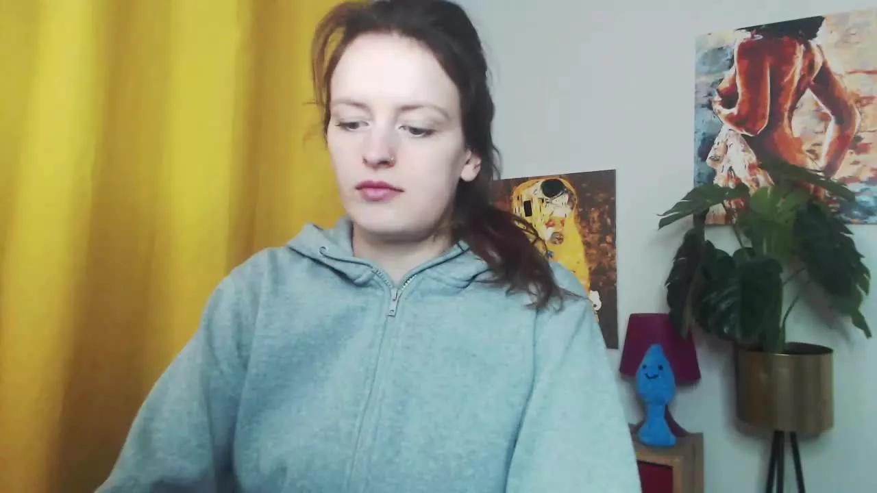 eroticNADINE on Streamray 