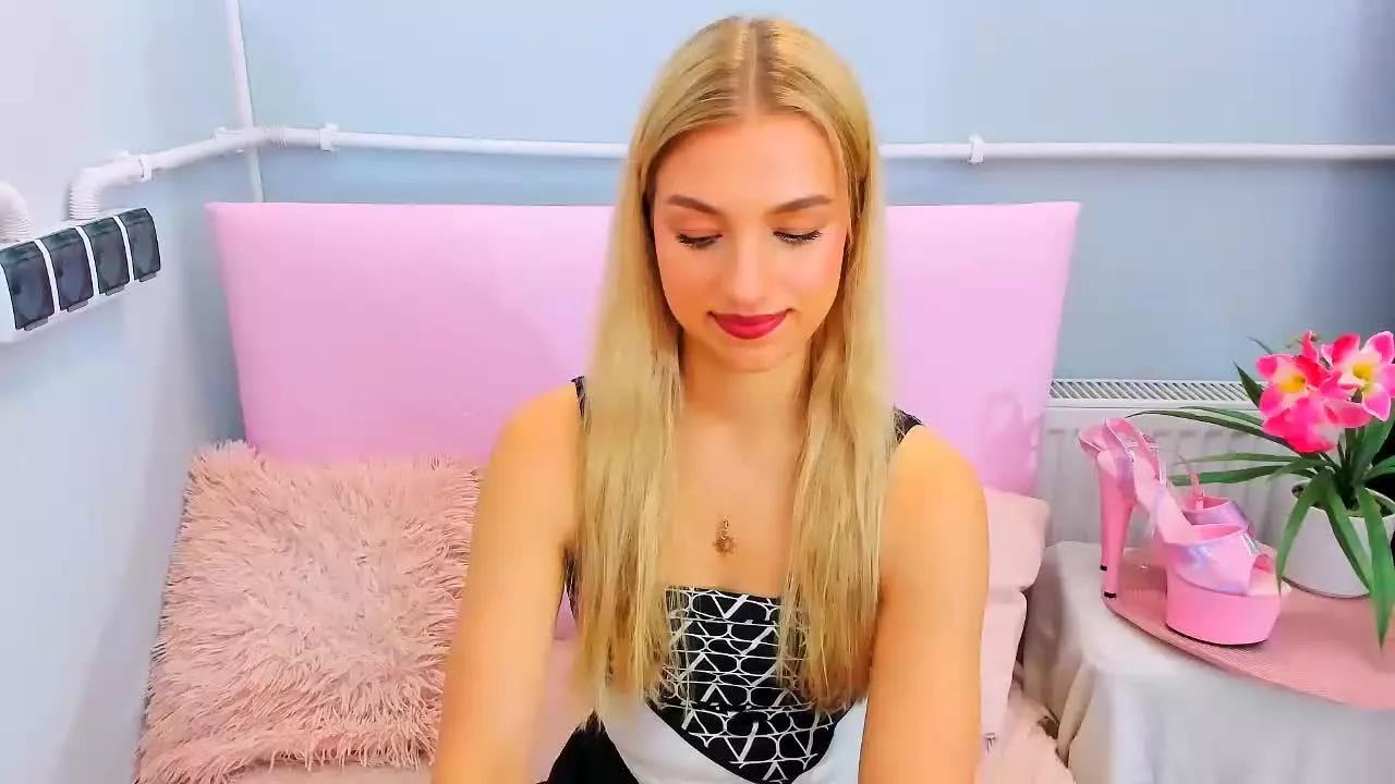 EvetteDiva on Streamray 