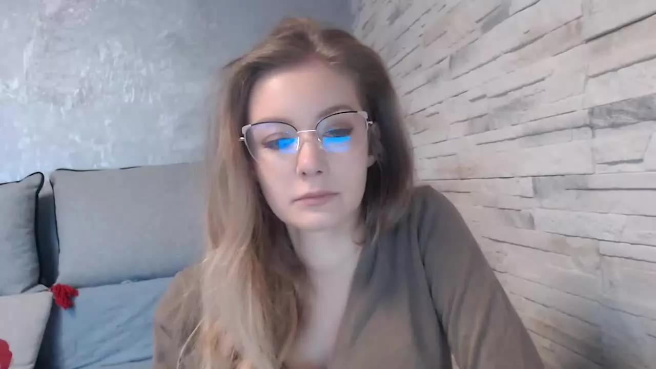 extasyOlivia on Streamray 
