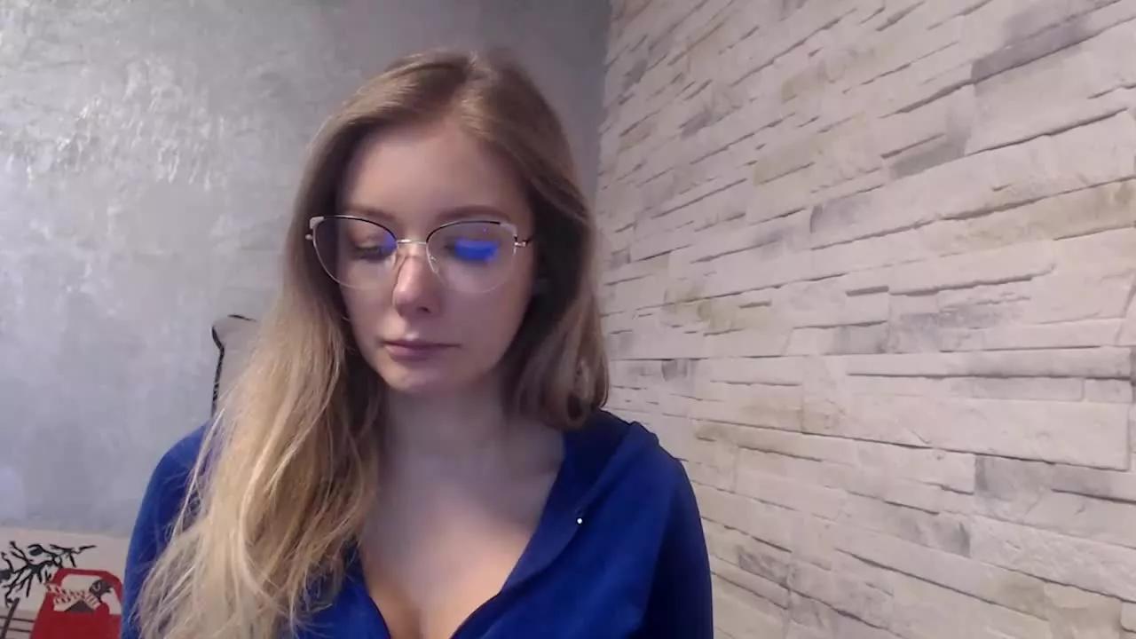 extasyOlivia on Streamray 