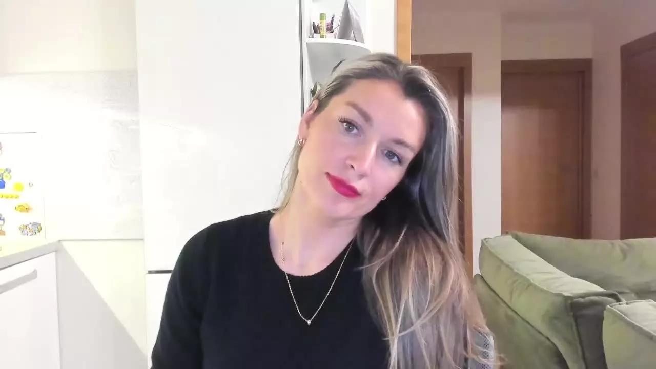 FantasticOne on Streamray 