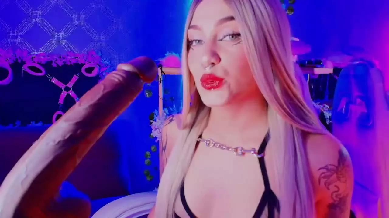 JaydenCournikova on Streamray 