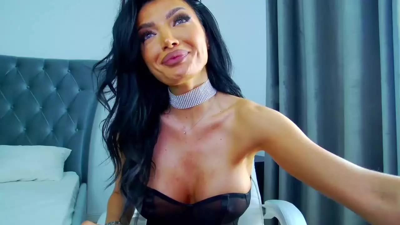 KarinaSmith on Streamray 