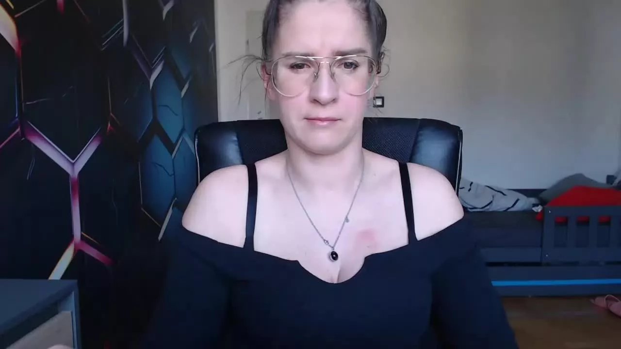 Offline KayaAlone on Streamray