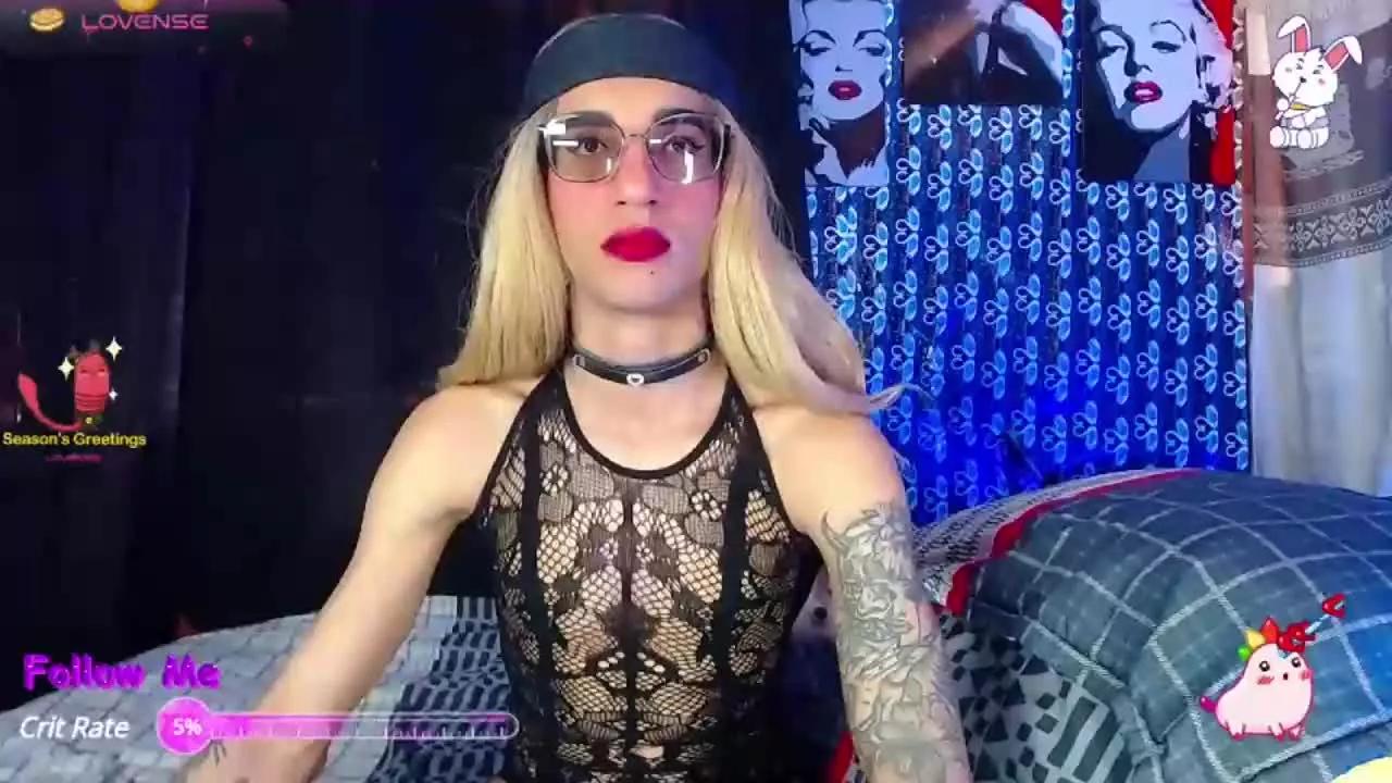 KrissxLoveTS on Streamray 