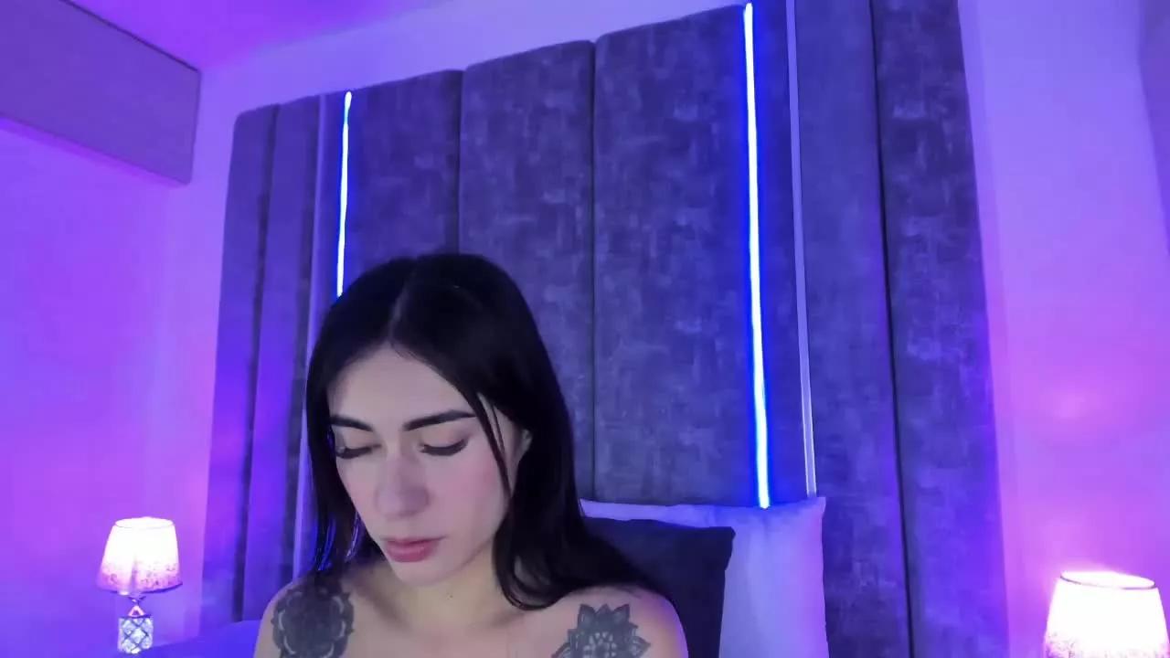 LiaBlossom on Streamray 