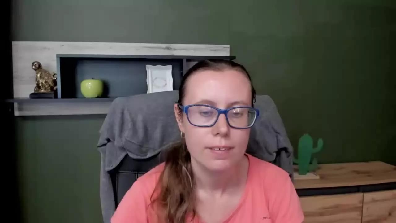 LizzySparkle on Streamray 