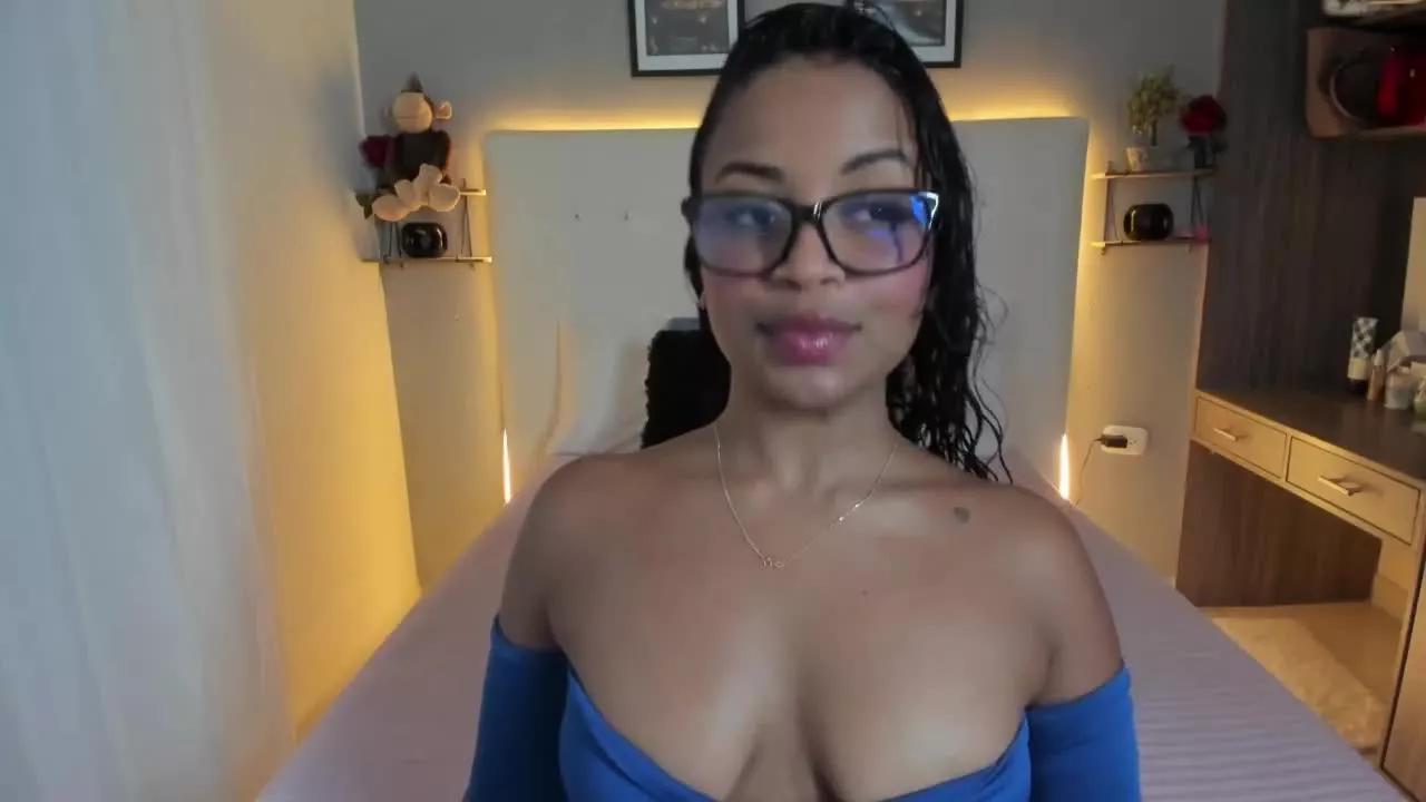 MadisonGrey on Streamray 