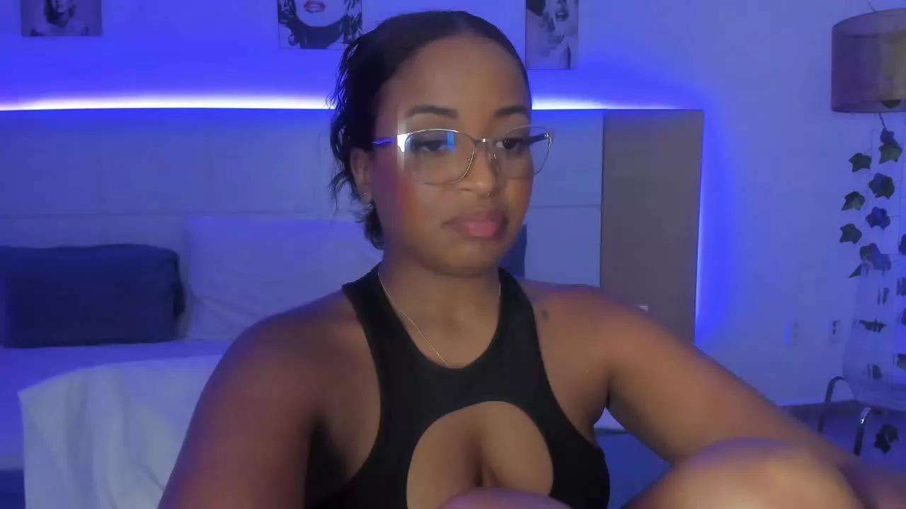 MadisonGrey on Streamray 