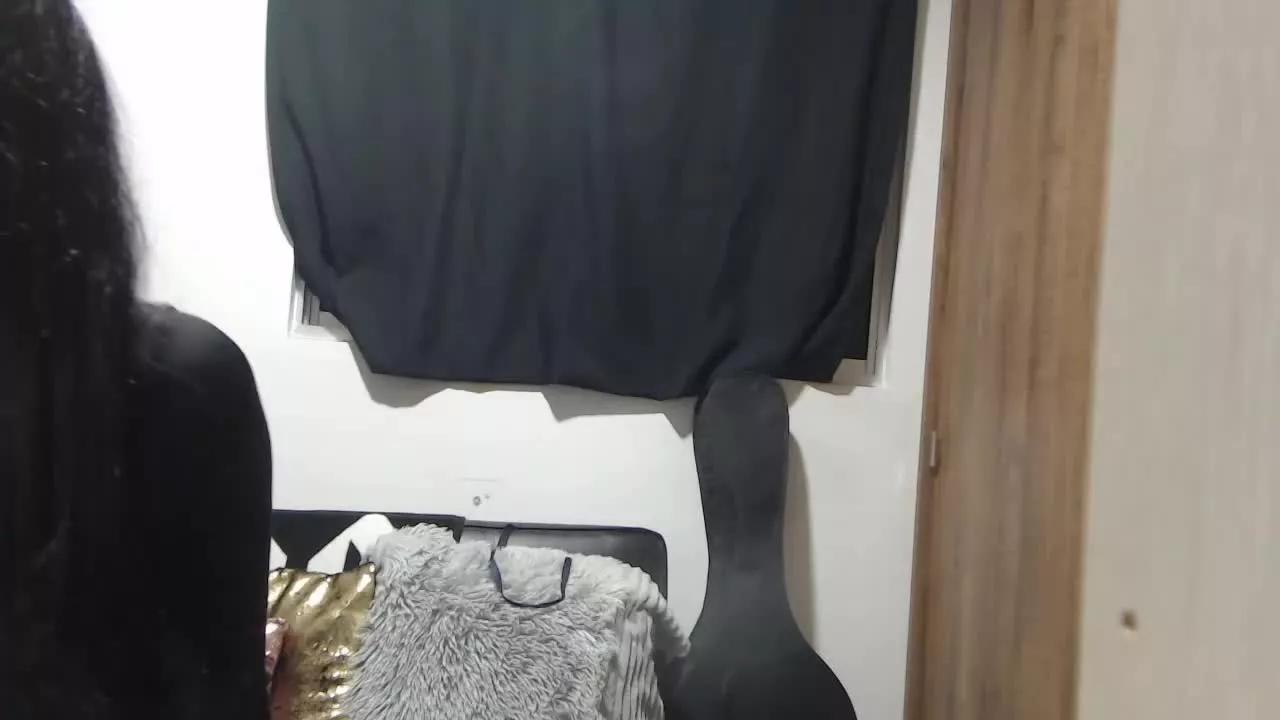 Maria_Moon on Streamray 
