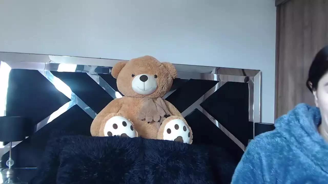 Maria_Moon on Streamray 