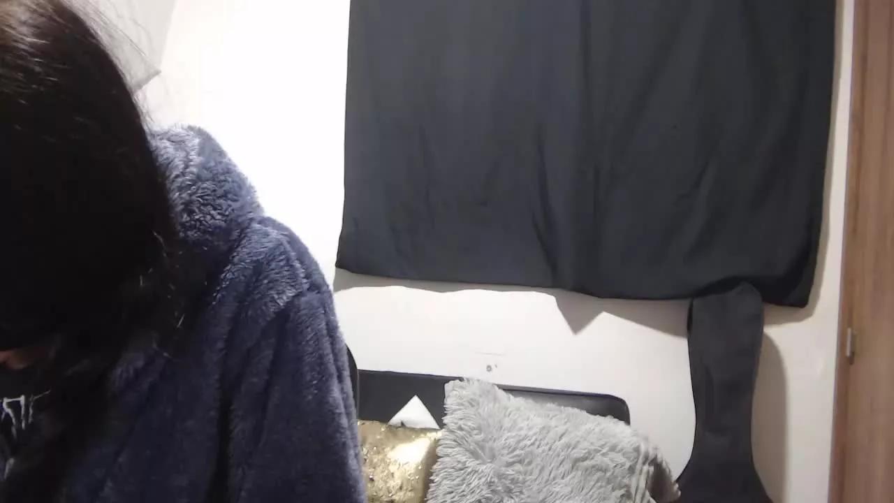 Maria_Moon on Streamray 