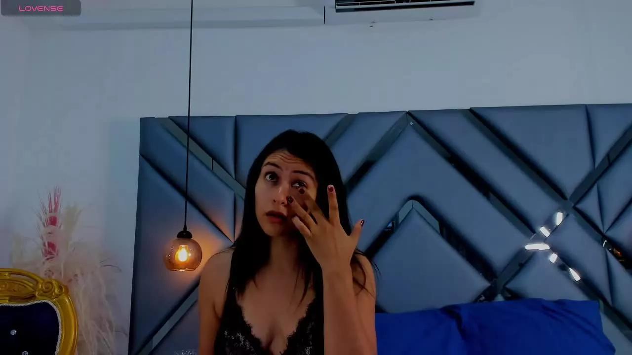 MariaEvans on Streamray 