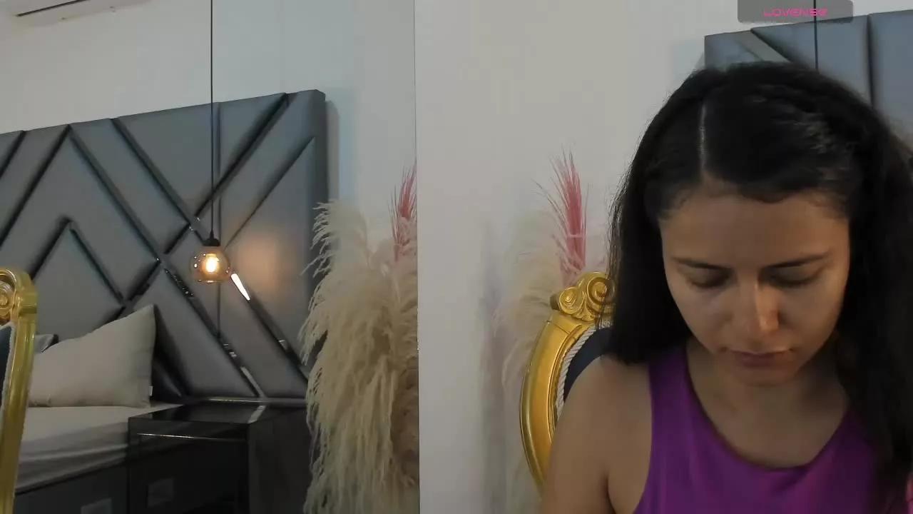 MariaEvans on Streamray 