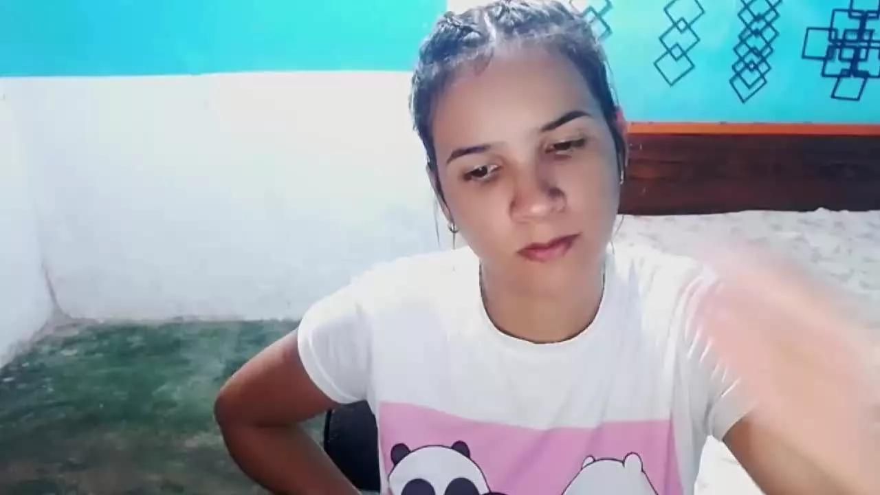 megan_little on Streamray 