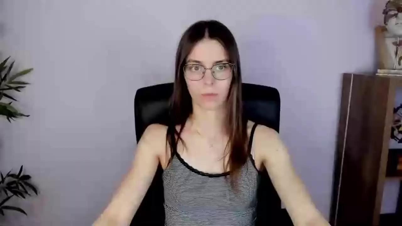 MegiLove on Streamray 